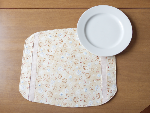 Supreme Accents Seashell Placemat