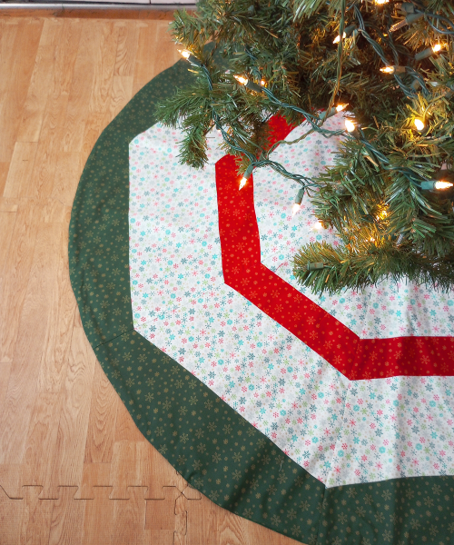 Supreme Accents Snowflake Striped Tree Skirt