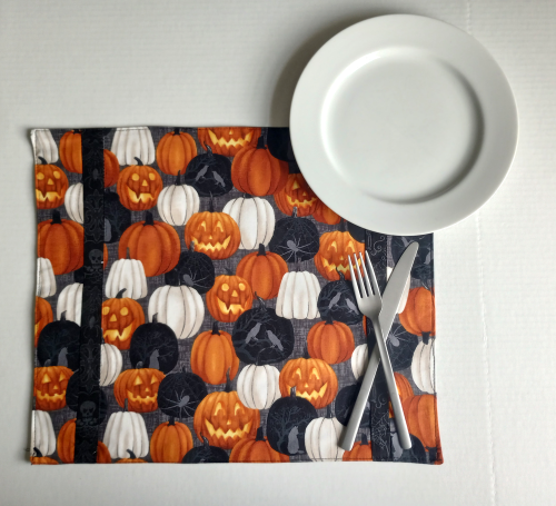 Supreme Accents Spooky Halloween Placemats with Black