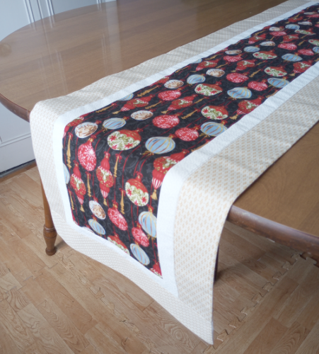 Supreme Accents Xmas Ornaments Table Runner Gold Border 51 inch