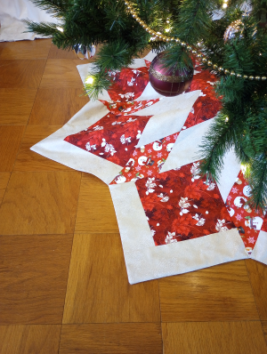 Supreme Accents Red Poinsettia tree skirt Star 60 inches