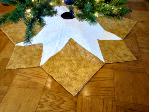 Supreme Accents White Gold Star Tree Skirt 60 inch