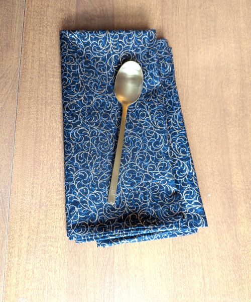 Supreme Accents Black and Gold Dinner Table Napkins