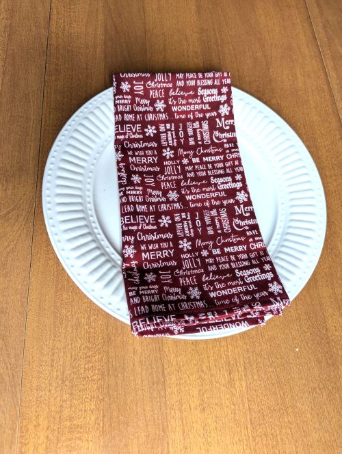 SupremeAccents Merry Christmas Dinner Table Napkins