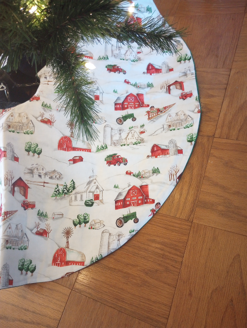 Supreme Accents Winter Scene Christmas Tree skirt