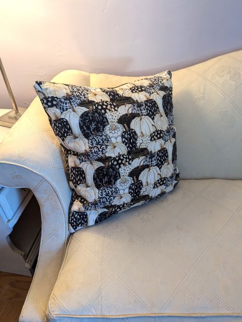 Supreme Accents Black and White Pumpkin Throw Pillow