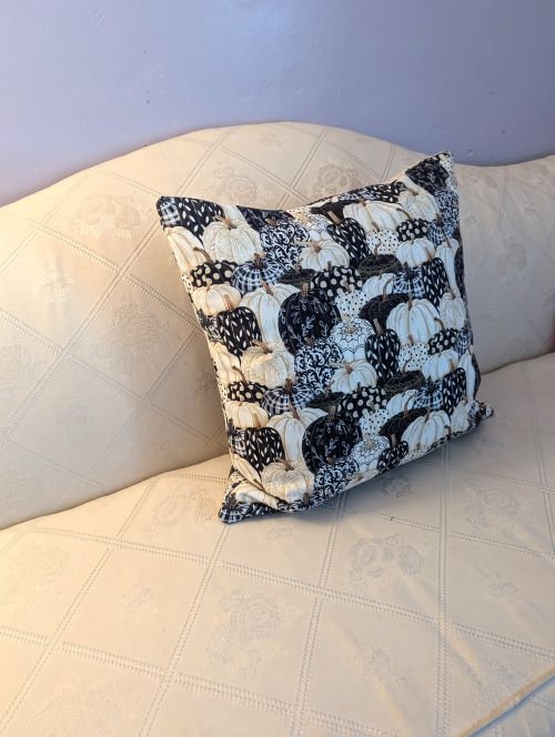 Supreme Accents Black and White Pumpkin Throw Pillow