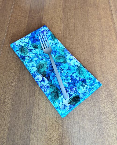 SupremeAccents_Hydrangea Dinner Table Napkins Dinner Table Napkins Flower Napkins Hydrangea Napkins Spring Napkins Summer Napkins