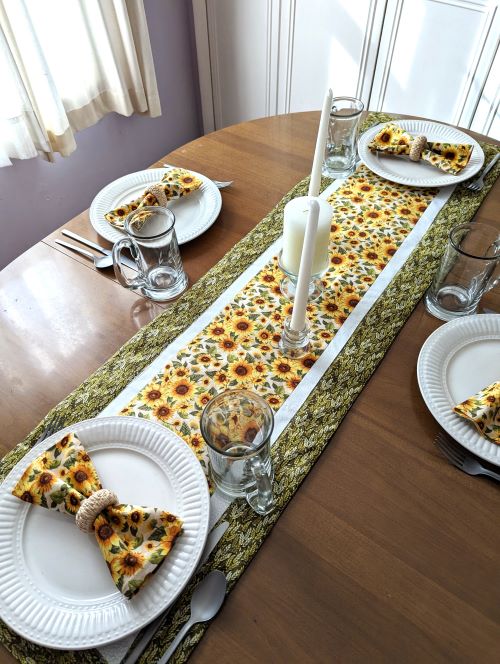 Supreme Accents Sunflower Table Runner and Dinner Table Napkins Set Floral table runner Summer table runner Spring table runner