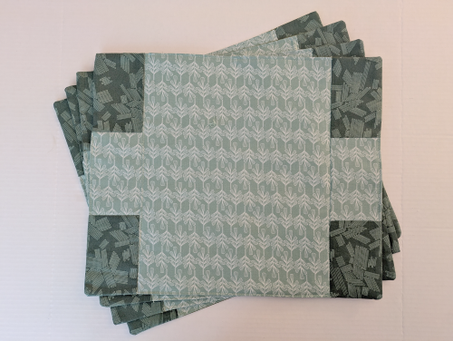 Supreme Accents_Stone Sage Placemat Set of 4 Green placemats Summer placemats Spring placemats Modern placemats