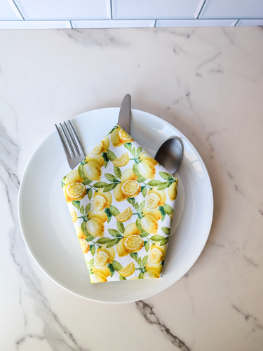 Supreme Accents_ Handmade Lemon Fabric Napkins reusable 100% cotton dinner napkins soft absorbent fabric napkins artisan-made kitchen textiles farmhouse lemon print cloth napkin set