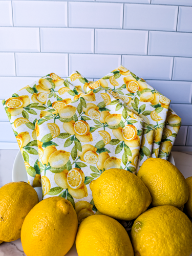 Supreme Accents_ Handmade Lemon Fabric Napkins reusable 100% cotton dinner napkins soft absorbent fabric napkins artisan-made kitchen textiles farmhouse lemon print cloth napkin set