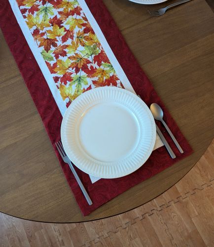 Fall Leaves Table Runner Wine