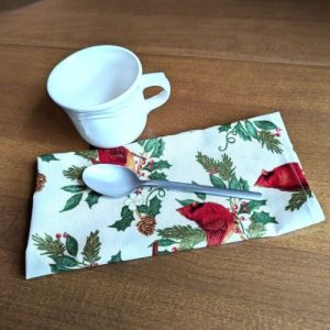 Christmas Cardinals Dinner Table Napkins