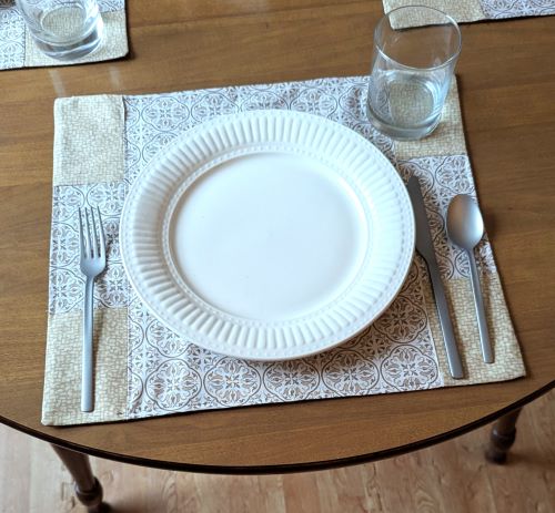 Beige Medallion Dining Table Placemats - Image 7