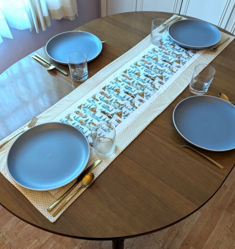 Camper Christmas Table Runner Gold - Image 8