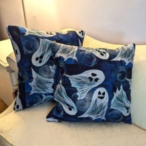 Ghost Halloween Throw Pillow Set