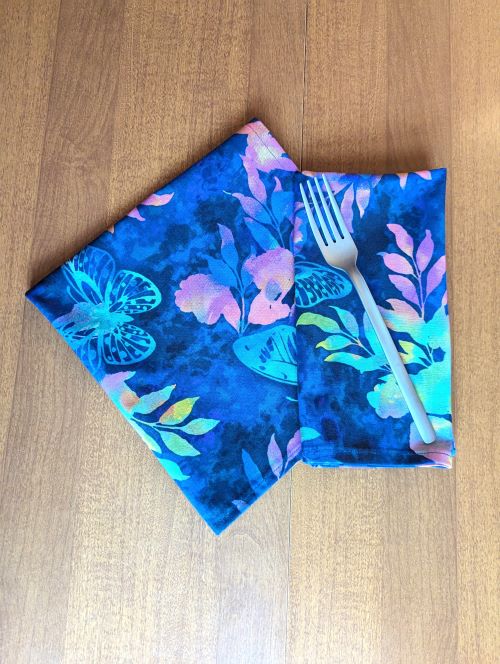 Blue Butterfly Dinner Table Napkins - Image 8