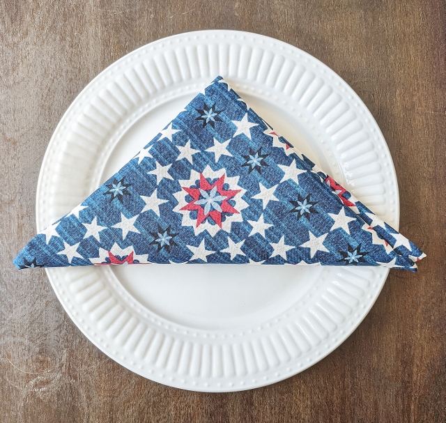 Americana Dinner Table Napkins - Image 7