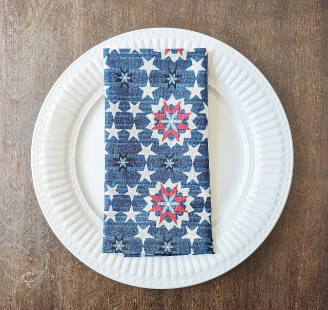 Americana Dinner Table Napkins - Image 4