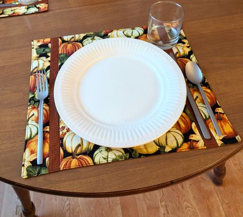 Pumpkin Placemat Set - Image 2