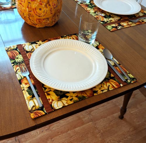 Pumpkin Placemat Set - Image 4