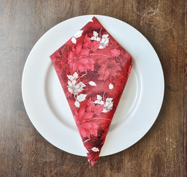 Red Poinsettia Dinner Table Napkins - Image 6