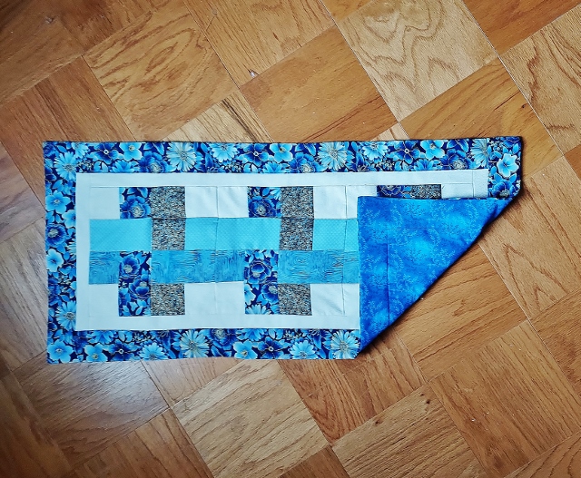 Victoria Floral Modern Table Runner 42 in - Image 4