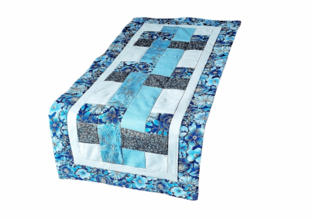 Victoria Floral Modern Table Runner 42 in - Image 7