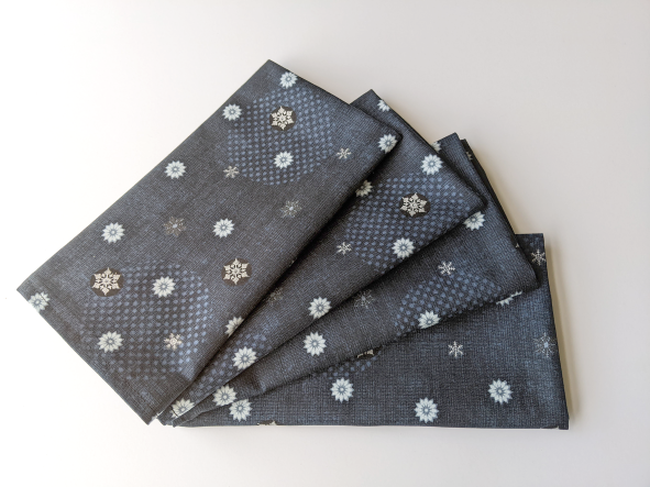 Falling Snowflakes Dinner Table Napkins