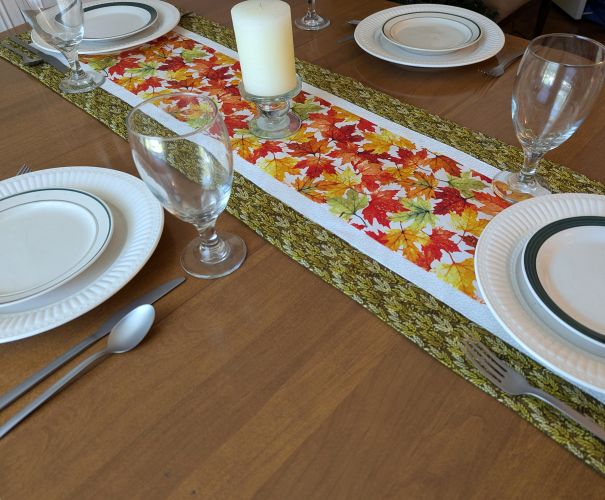 Fall Leaves Table Runner Green - Image 2
