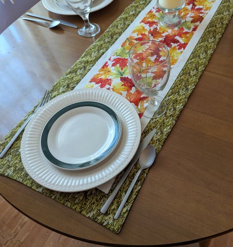 Fall Leaves Table Runner Green - Image 8