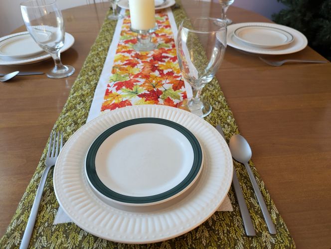 Fall Leaves Table Runner Green - Image 5