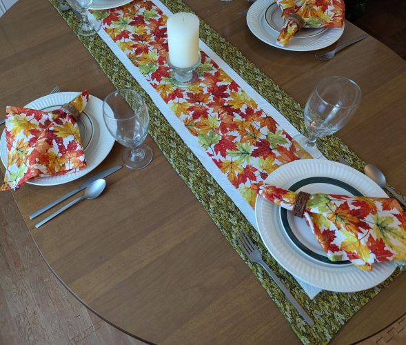 Fall Leaves Table Runner Napkin Set Green - Image 4