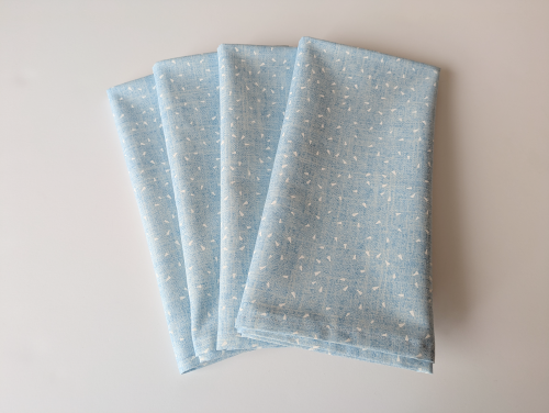 Blue and White Dinner Table Napkins - Image 15