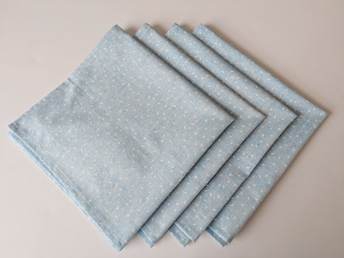 Blue and White Dinner Table Napkins - Image 12