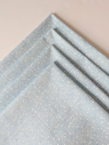 Blue and White Dinner Table Napkins - Image 14