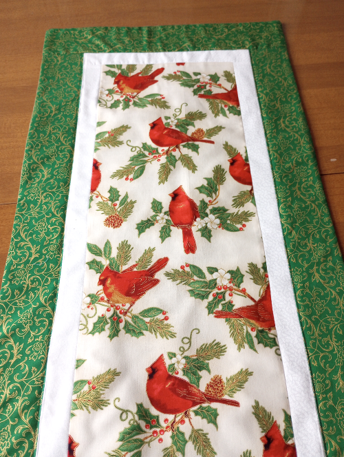 Red Cardinals Table Runner Green - Image 4