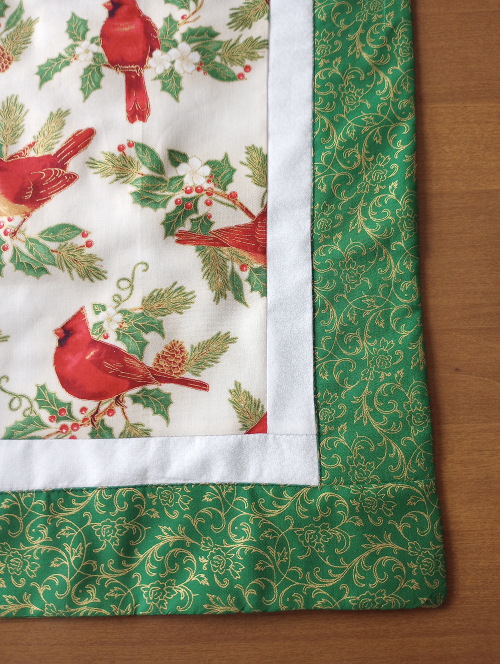 Red Cardinals Table Runner Green - Image 5