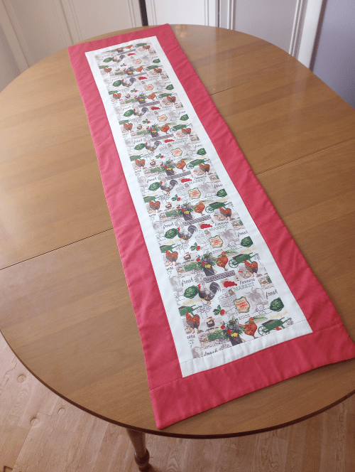 Farmers Market Table Runner Red - Image 4