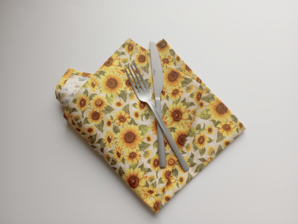 Sunflowers Light Dinner Table Napkins - Image 2
