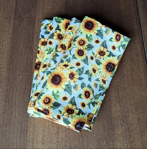 Sunflowers Light Dinner Table Napkins - Image 3