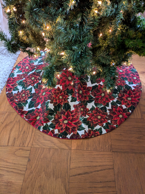 Burgundy Poinsettia Tree Skirt - Image 4