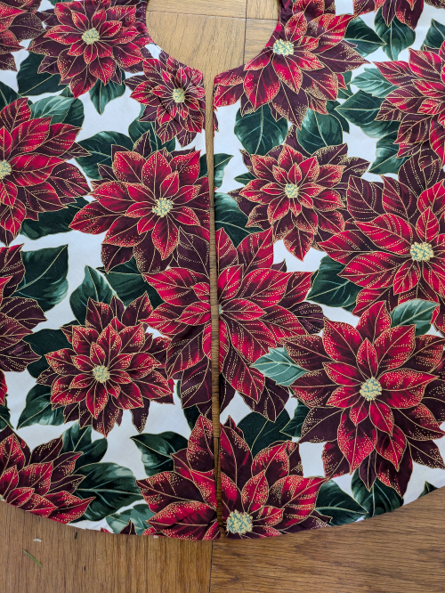 Burgundy Poinsettia Tree Skirt - Image 7