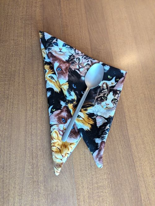 Cats Dinner Table Napkins - Image 2