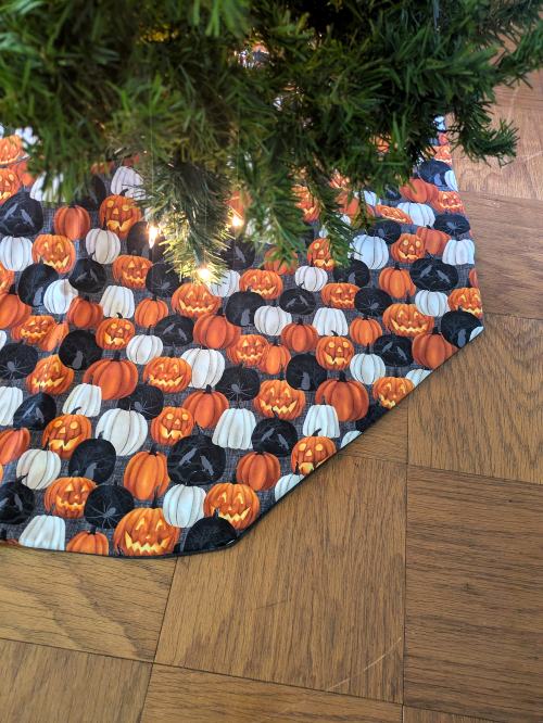 Halloween Christmas Tree Skirt - Image 4