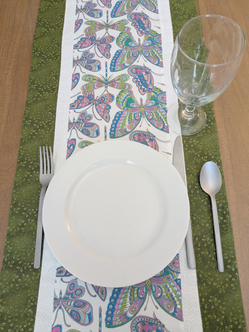 Butterfly Table Runner Green - Image 2