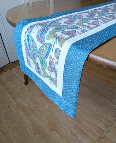 Butterfly Table Runner Napkin Set - Image 9