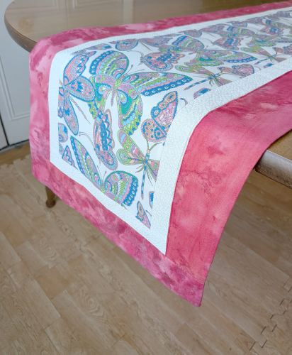 Butterfly Table Runner Pink - Image 5
