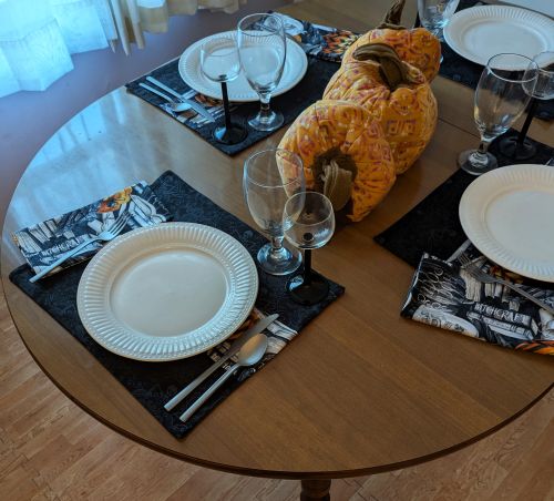 Haunted Harvest Placemat Napkin Set - Image 7